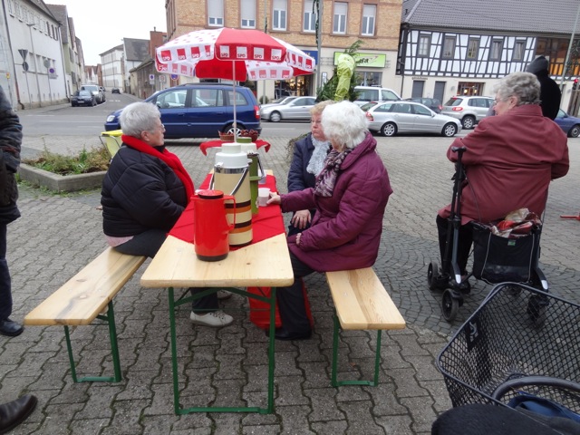 Glühweinwanderung/Marktfrühstück